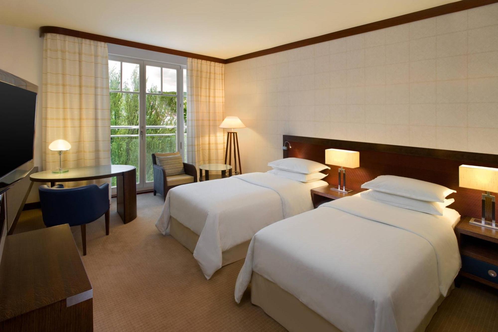Sheraton Sopot Hotel Bagian luar foto Deluxe room